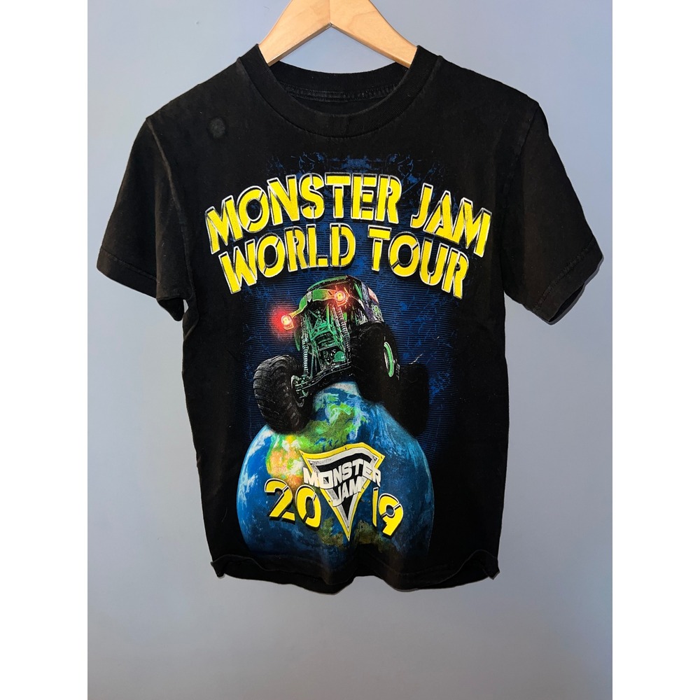 Monster Jam World Tour 2019 T-Shirt Black Grave Digger Graphic Youth Large